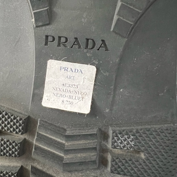 Men’s Size 8 Prada Sneakers - Picture 4 of 8